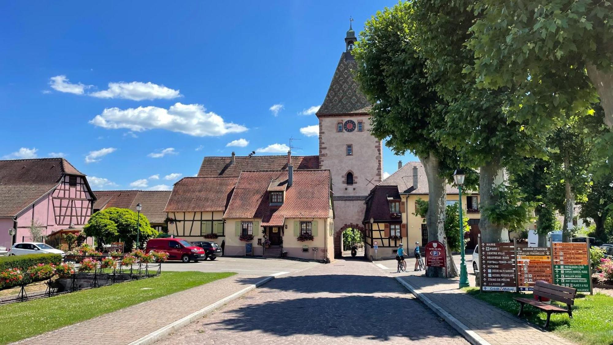 Appartements Duplex 3 Et 4 Personnes - Climatisation - Village Elu Parmi Les "Plus Beaux Villages De France" - Route Des Vins - Centre Alsace Bergheim Ngoại thất bức ảnh